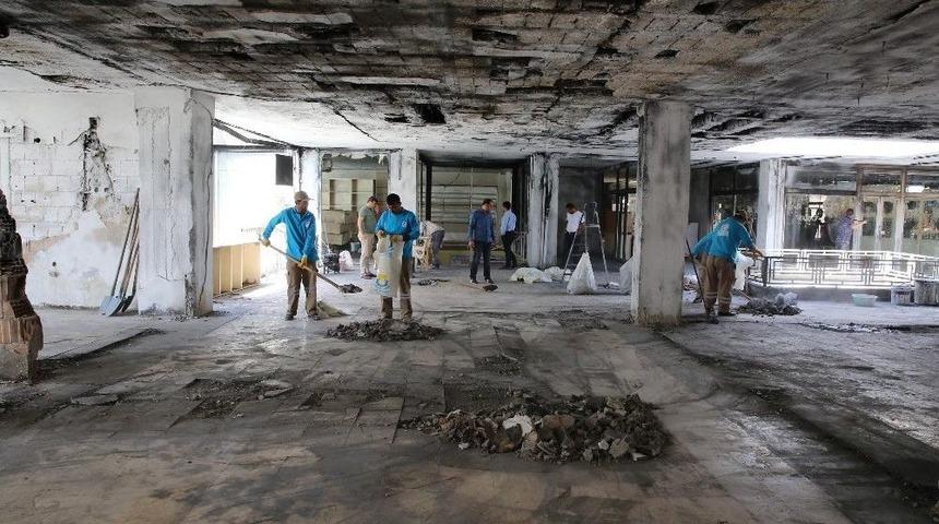 Haliliye Belediyesi Yangın Sonrası Pasaj Esnafının Yanında Oldu