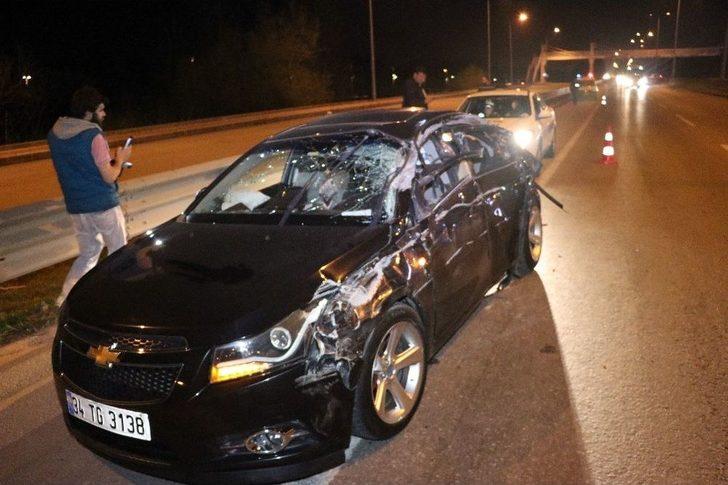 Kaza Sonrası Duran Tıra Otomobil Çarptı: 1 Ölü, 2 Yaralı G1