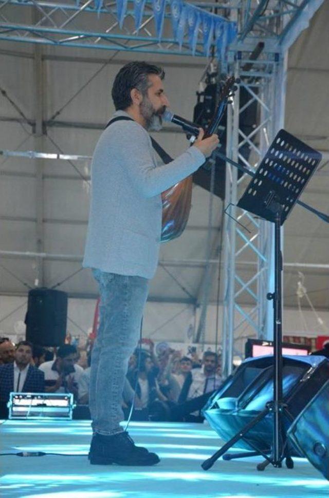 Ali Kınık Konserine Yoğun İlgi