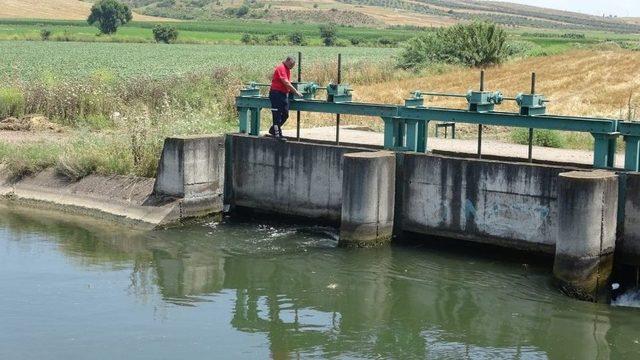 Sulama Kanalına Giren Suriyeli İki Kardeş Boğuldu