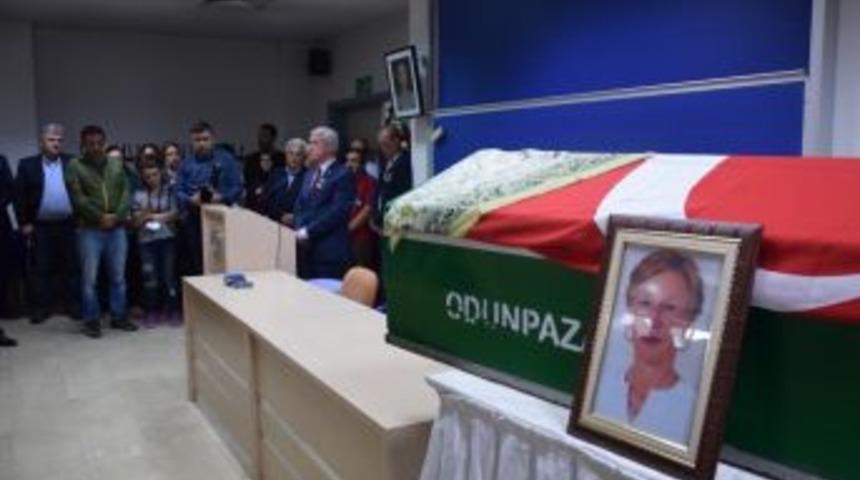 Prof. Dr. Nevin Orhun Son Yolculuğuna Uğurlandı