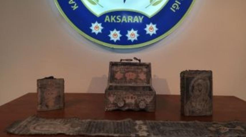 Aksaray&rsquo;da Deri &Uuml;zerine Yazılmış İncil Ele Ge&ccedil;irildi