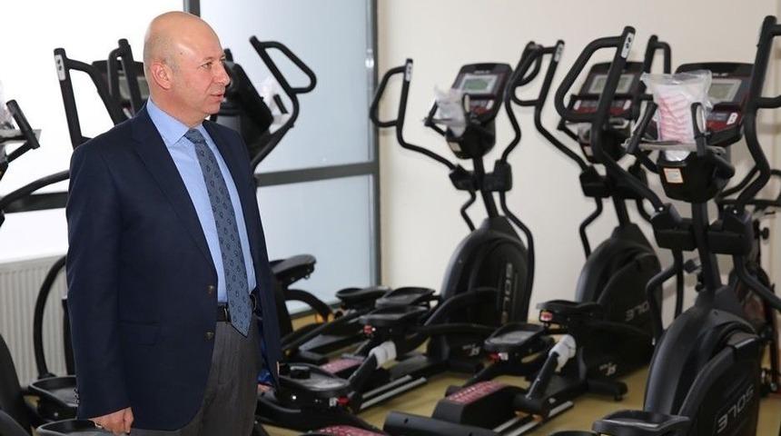 Çolakbayrakdar, "dünya Standartlarında Hizmet Veriyoruz"