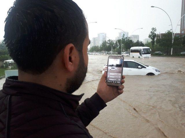 Yağmur Ankara’yı Felç Etti