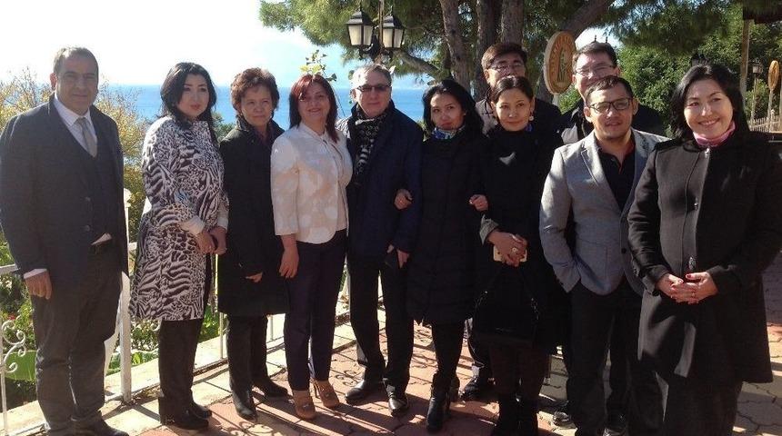 Kazak Basın Heyeti Antalya`da.