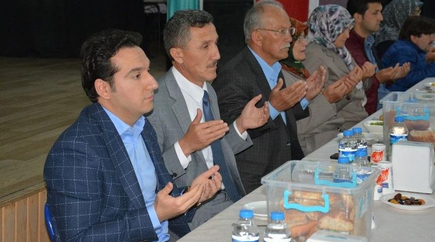 Kabad&uuml;z&rsquo;de Şehit Aileleri Ve Gazilere İftar