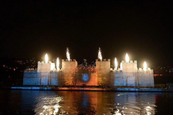 İstanbul’un Fethinin 565. Yılı Görkemli Bir Törenle Kutlandı G5