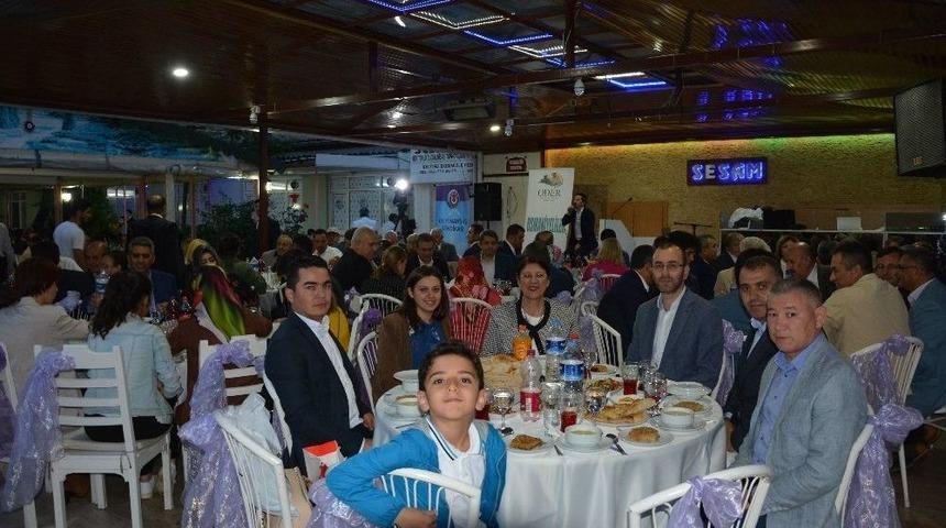 Osmaniyeliler İftarda Buluştu