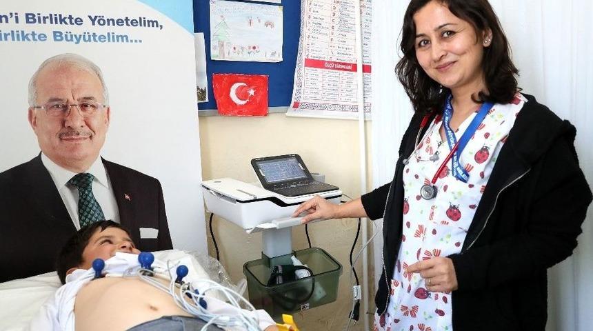 Minik Kalpler Sağlıkla Atıyor