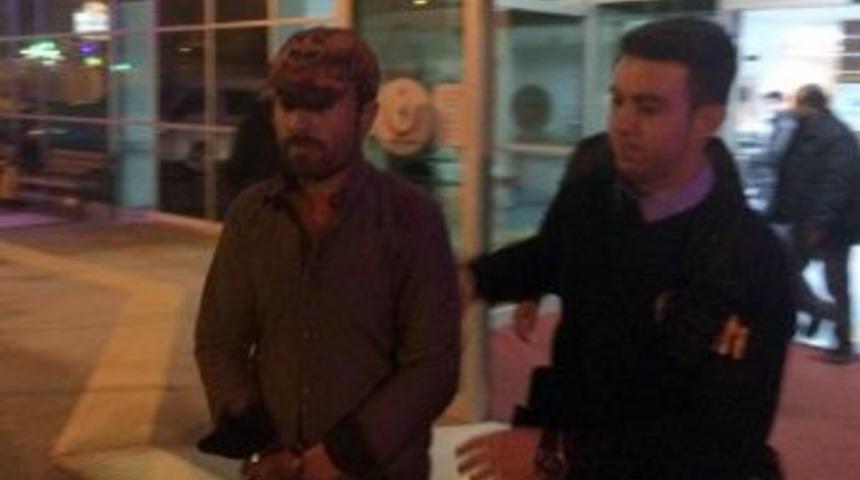 Ka&ccedil;ak Afgan Yolcuların İhbarı &Uuml;zerine Yakalandı