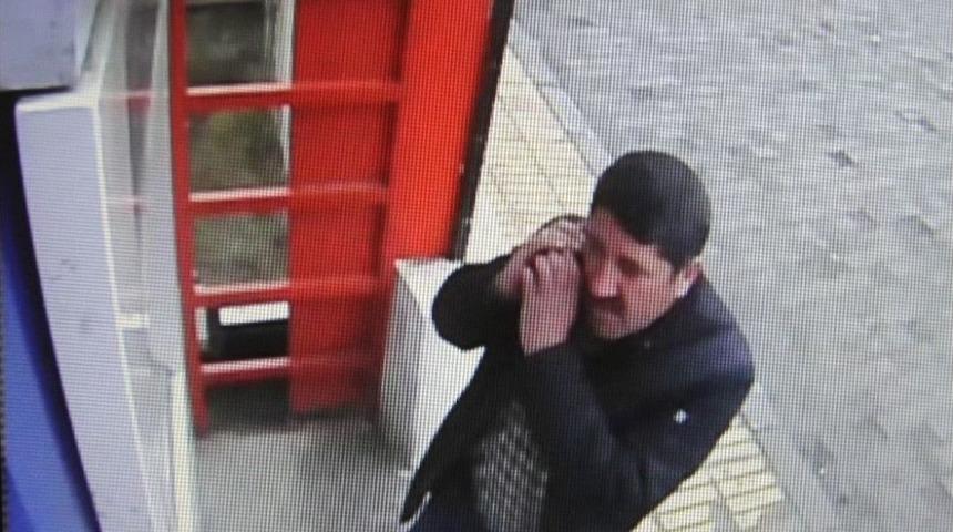 Polis Dolandırıcıya Yatırılan Parayı Engelledi, Sahibini Arıyor