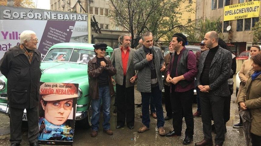 Fatma Girik’e, Şoför Nebahat’li Yaş Günü