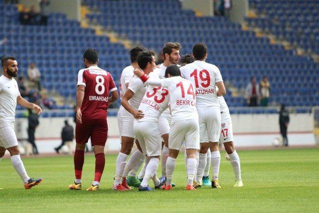 Tff 2. Lig: Mersin İdmanyurdu: 1 - İnegölspor: 3