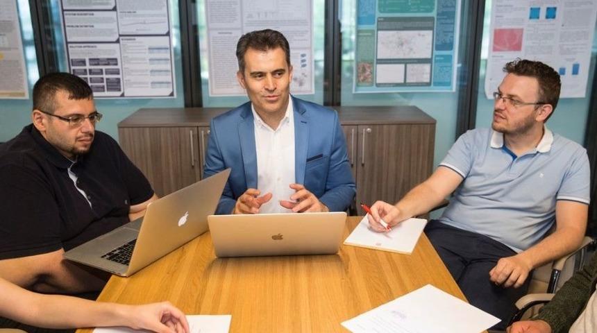 End&uuml;stri M&uuml;hendisliği B&ouml;l&uuml;m&uuml; Lisans Bitirme Projelerine T&uuml;bitak Desteği