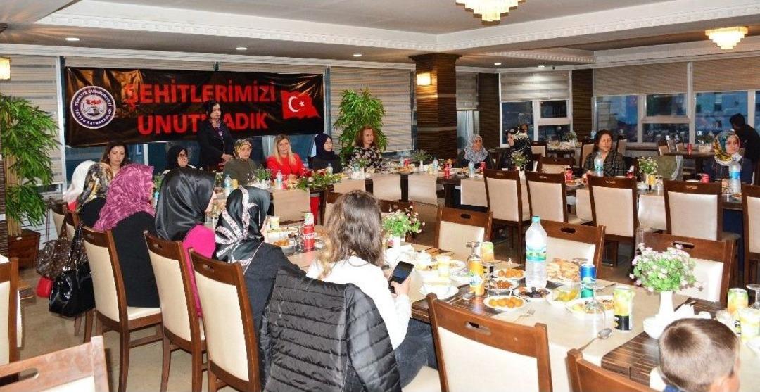 Tatvan&rsquo;da Şehit Ve Gazi Eşlerine İftar