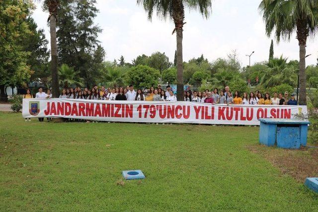 Öğrencilerden İl Jandarma Komutanlığına Ziyaret