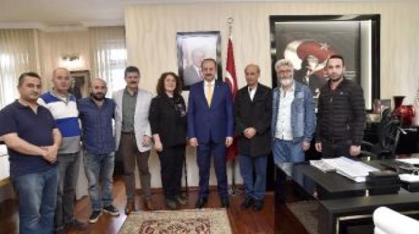 Demirlibah&ccedil;e Esnafından Akg&uuml;l&rsquo;e Hizmet Teşekk&uuml;r&uuml;