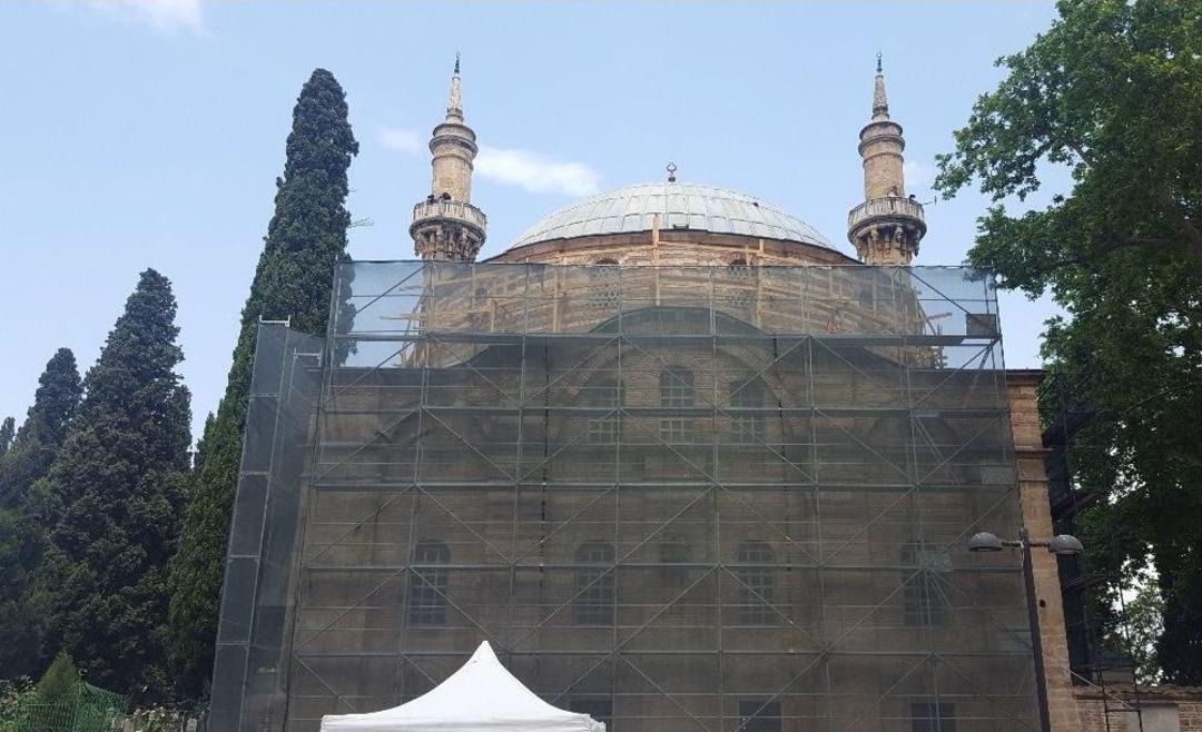 Emirsultan Cami Ve T&uuml;rbesinde Restorasyon &Ccedil;alışmaları Başladı