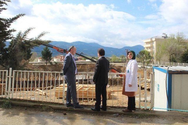 Pamukova İl&ccedil;e Hastane Binasının Temeli Atıldı 1