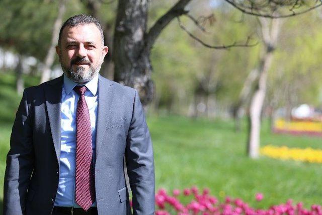 Sincan Laleler İle Renklendi 2