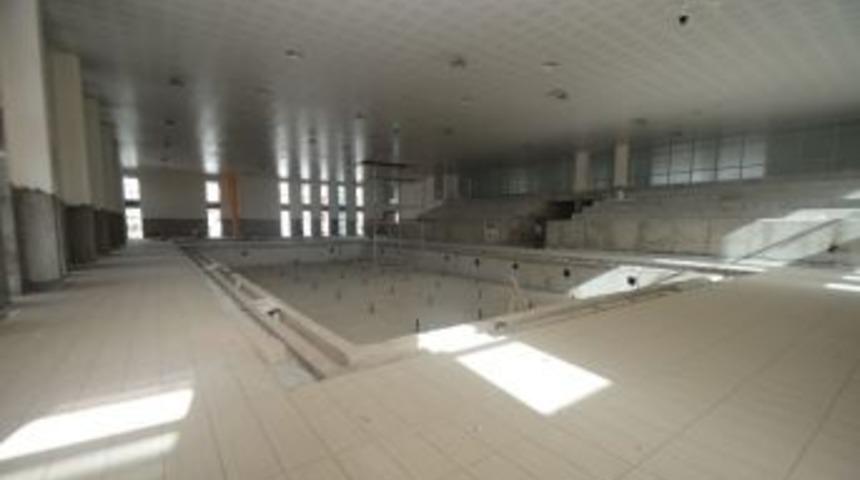 Olimpik Y&uuml;zme Havuzu Tamamlanıyor