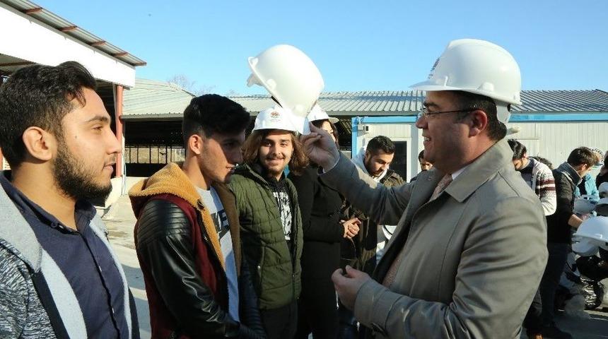 M&uuml;hendis Adaylarına İlk Baret Taş&ccedil;ı&rsquo;dan