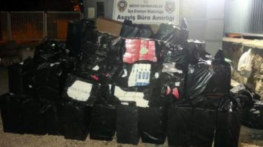 Midyat&rsquo;ta 37 Bin 800 Paket Ka&ccedil;ak Sigara Ele Ge&ccedil;irildi