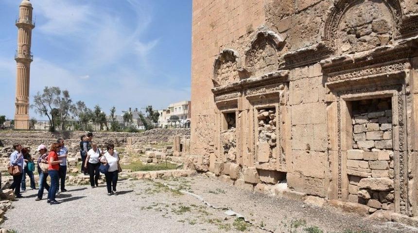 Ter&ouml;rden Temizlenen Nusaybin&rsquo;e Ziyaret&ccedil;i Akını