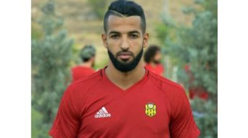 Göztepe Maçında Kafasına Top Çarpan Issıam Chebake Hafıza Kaybı Yaşadı