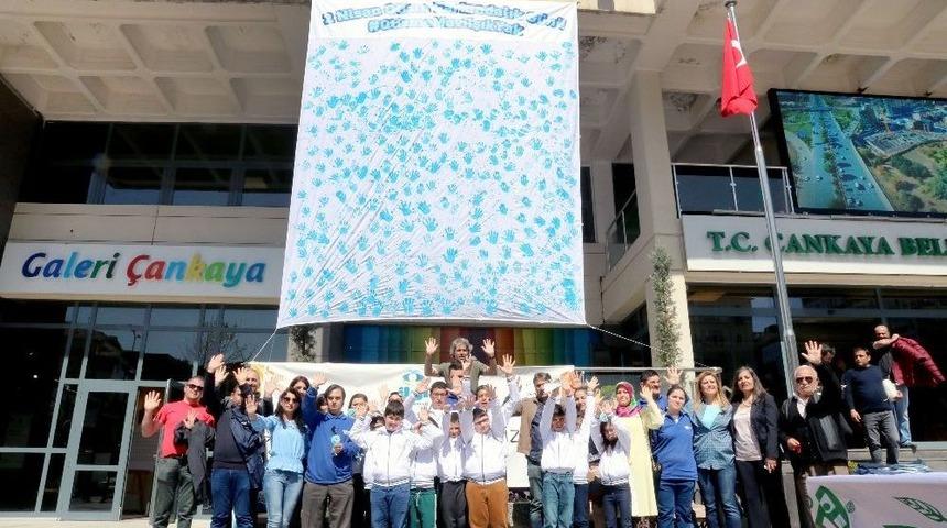 &Ccedil;ankaya&rsquo;dan Otizme Mavi Işık