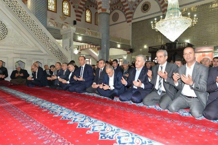 Bakan Aslan Ve Fakıbaba Balıklıgöl’ü Gezdi G1