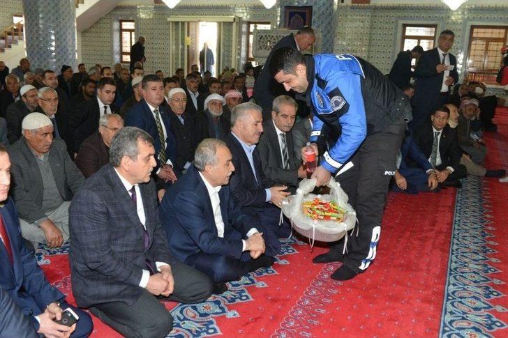 Bakan Aslan Ve Fakıbaba Balıklıgöl’ü Gezdi G2