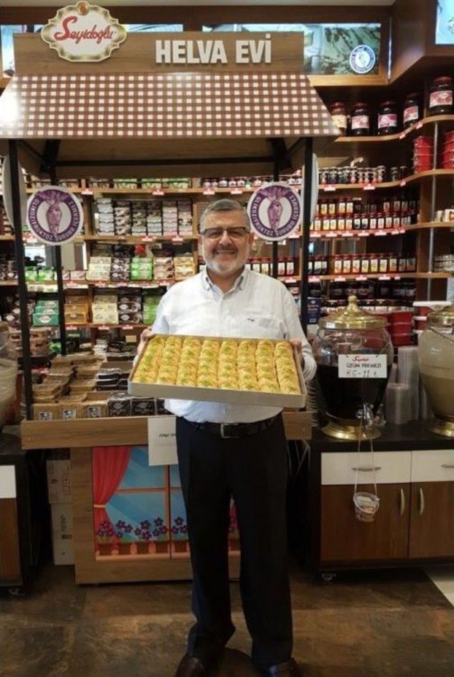 Baklavacı Boykot Etti Fıstık Fiyatları 50 Tl Birden Geriledi