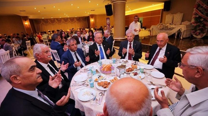 Yenimahalle&rsquo;de Afyonkarahisarlılar İftarı