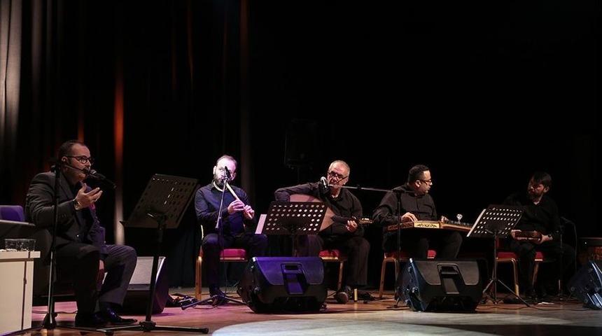 Aşık Veysel Tasavvuf Konseri İle Anıldı