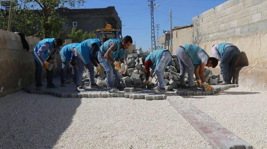 Eyy&uuml;biye Kırsalında Yol Yapım &Ccedil;alışmaları Devam Ediyor