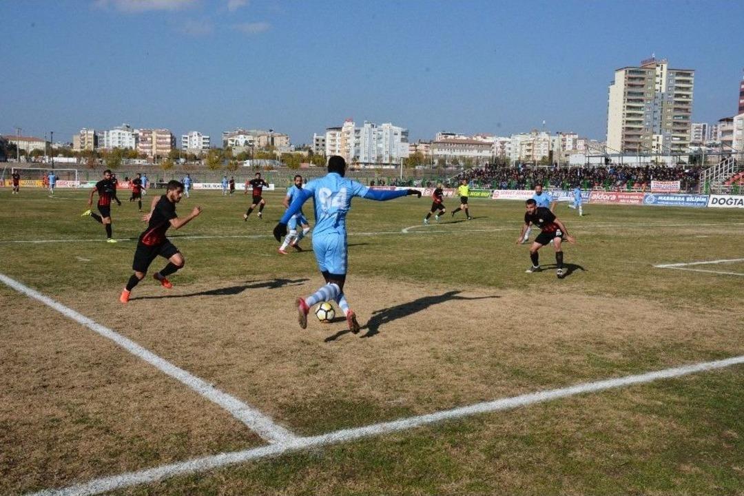 Siverek Belediyespor: 2 - 62 Pertekspor: 1