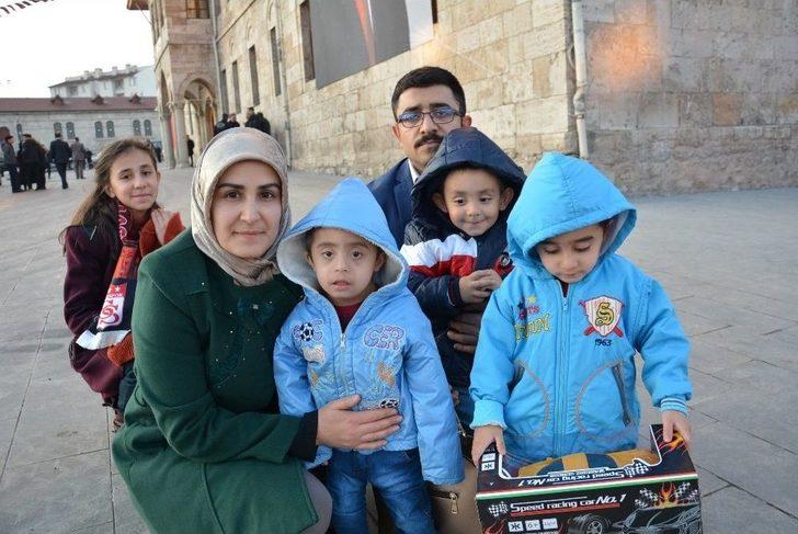 Cumhurbaşkanı Erdoğan Minik Adaşları İle Görüştü G4