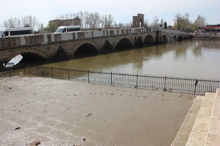 Edirne’de Tunca Nehri Yatağına Döndü G1