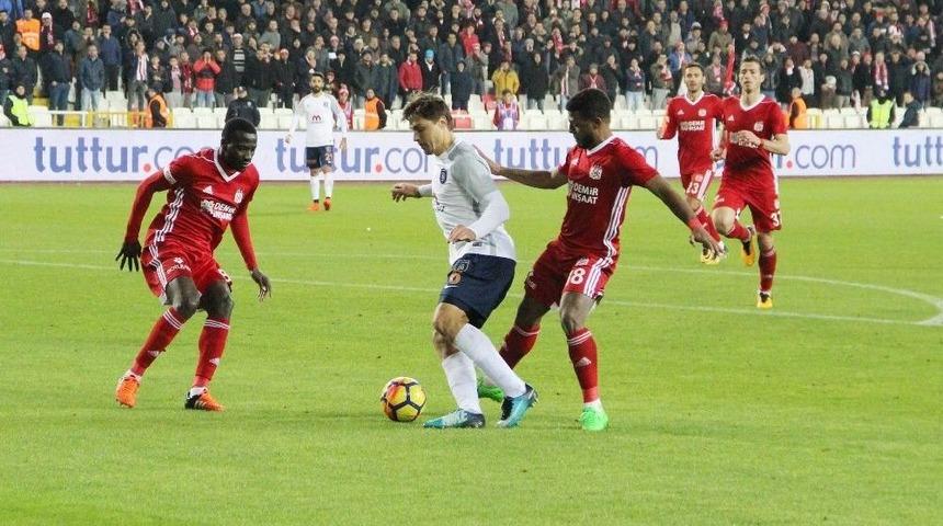 S&uuml;per Lig: Dg Sivasspor: 1 - Medipol Başakşehir: (ma&ccedil; Sonucu)