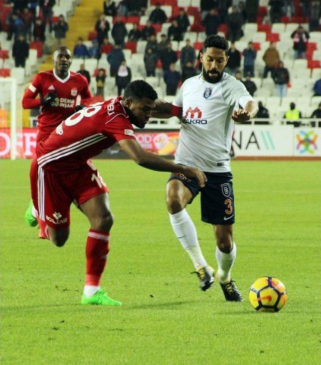 Süper Lig: Dg Sivasspor: 1 - Medipol Başakşehir: (maç Sonucu)