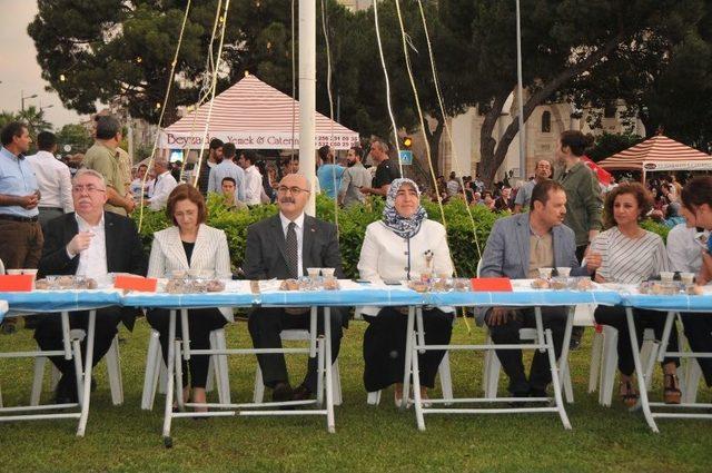 İstanbul’un Fethi Aydın’da Coşku İle Kutlandı