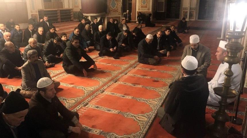 Beşiktaş Şehitleri İ&ccedil;in Mevlit Okutuldu