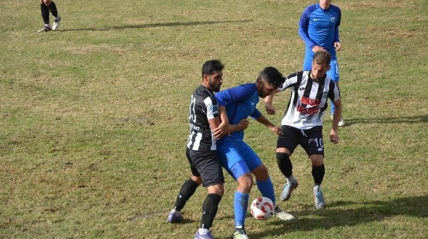 Bal 8 Grup: Ortaca Belediyespor: - Dikili &Ccedil;andarlıg&uuml;c&uuml;: 1