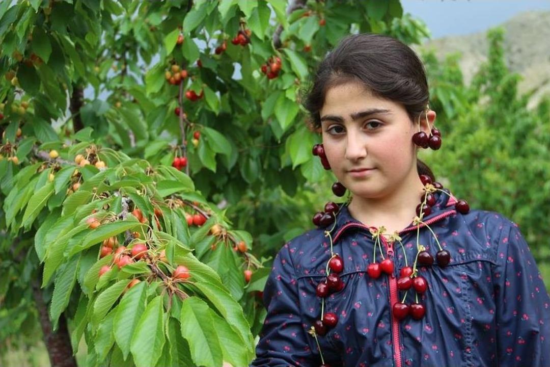İftarlık Kirazlar Sakin Şehirden
