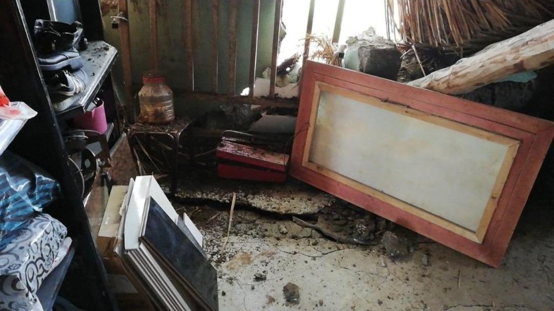 Doğubayazıt&rsquo;ta Yağmur Nedeniyle Bir Evin Duvarı &Ccedil;&ouml;kt&uuml;