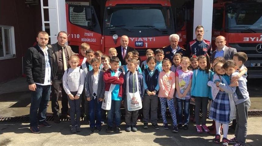 Minik &Ouml;ğrenciler İtfaiye İle Tanıştı
