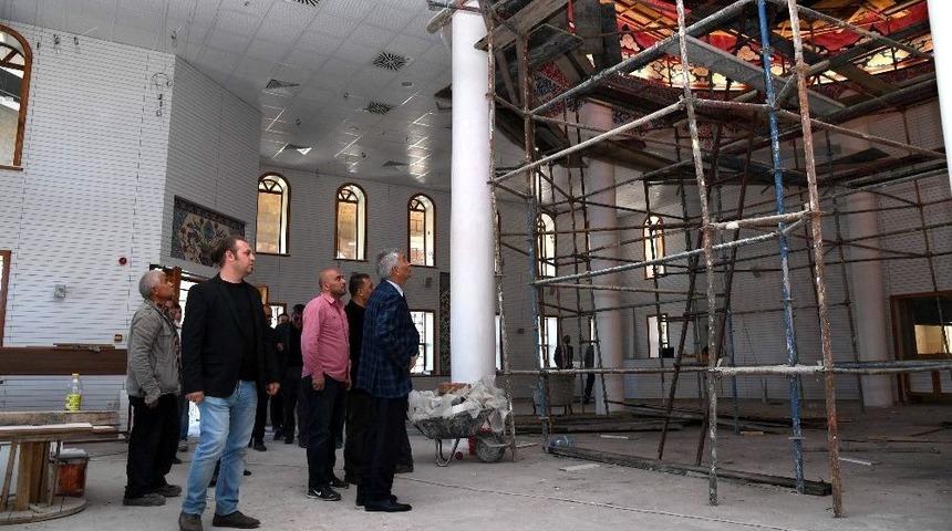 G&ouml;k&ccedil;ay Mesireliğindeki Kervansaray Yenilendi