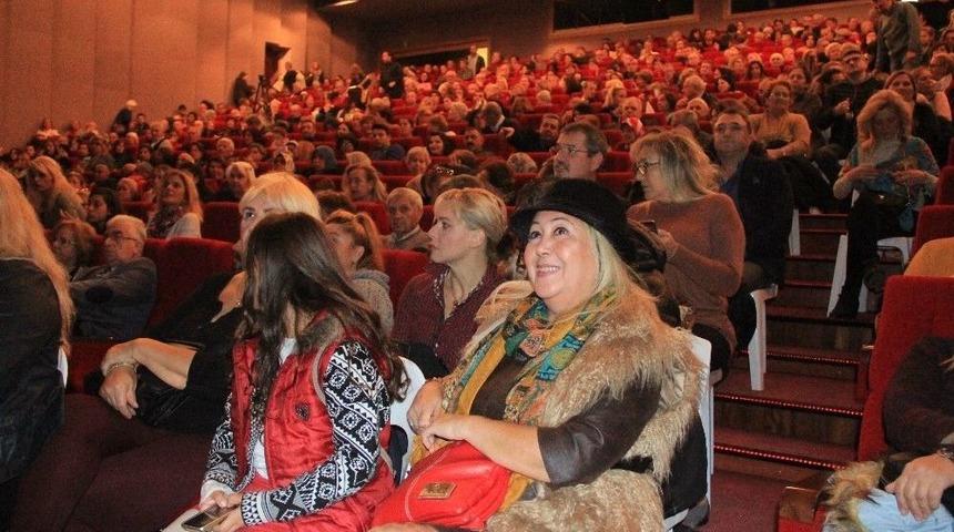 B&uuml;y&uuml;k Bestekarlar &lsquo;5 Selahattin&rsquo; Tsm Konserine B&uuml;y&uuml;k&ccedil;ekmece&rsquo;de Yoğun İlgi