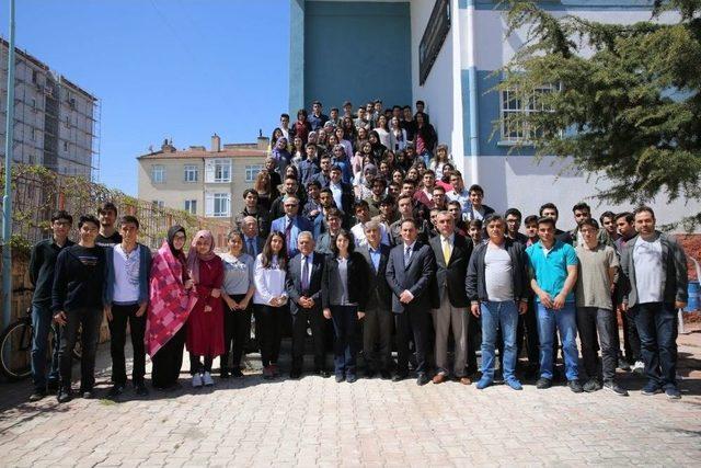 Başkan Büyükkılıç Liselilerle Buluştu 1